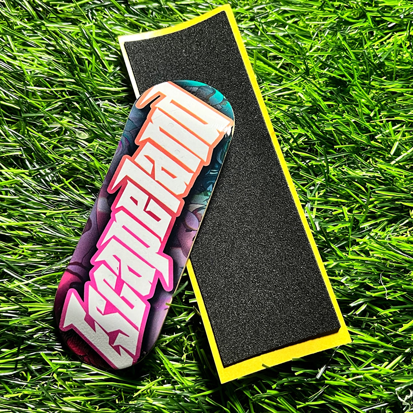 EL pc! LOGO FINGERBOARD DECK